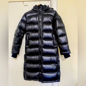 The Superpuff Long Hi-Gloss Black xxs